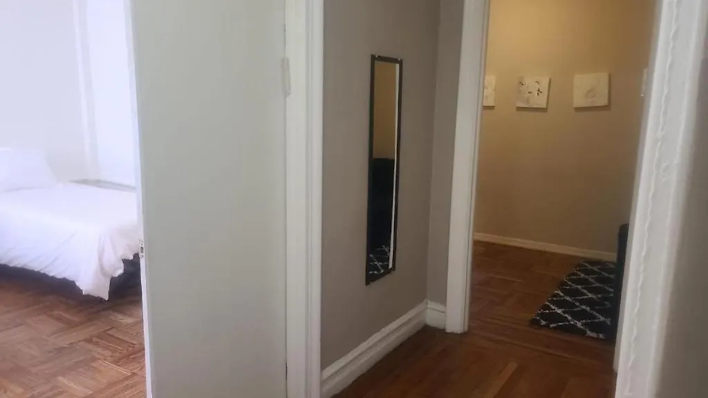 C1 Crown 3 Bedrooms Apartment New York